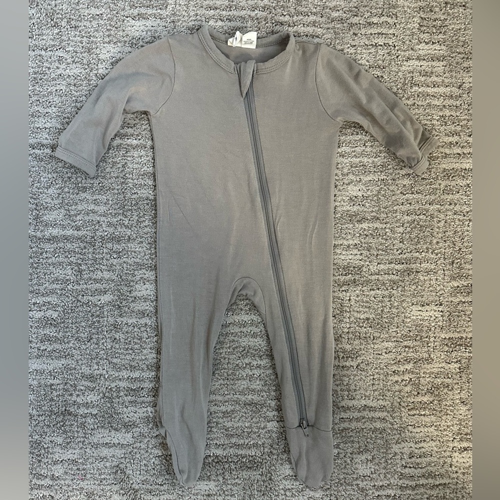 Kyte baby zip footie